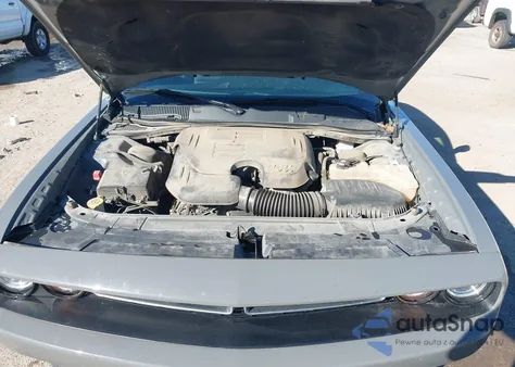 2017 Dodge Challenger Gt z USA, uszkodzony, nr VIN 2C3CDZGG1HH543104